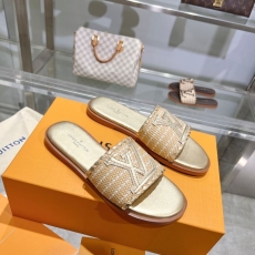 Louis Vuitton Slippers